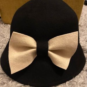 1920s style bucket hat